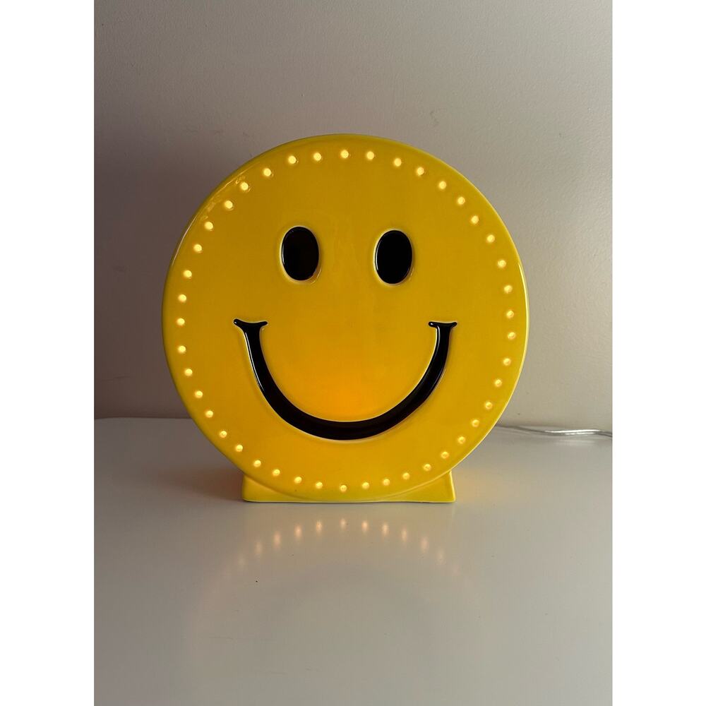 Happy Face, Smiley Face Ceramic Novelty Lamp